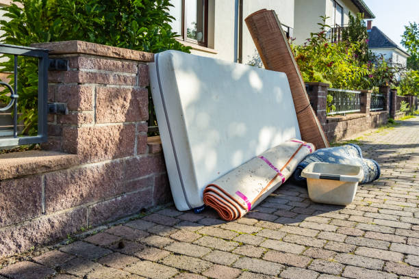 Debris Removal in Sea Cliff, NY